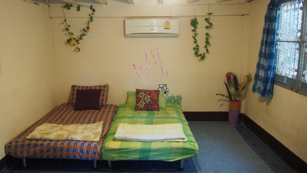 Baanchaokoh Homestay Kanchanaburi Exterior foto