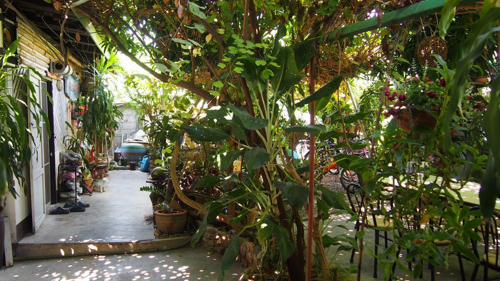 Baanchaokoh Homestay Kanchanaburi Exterior foto